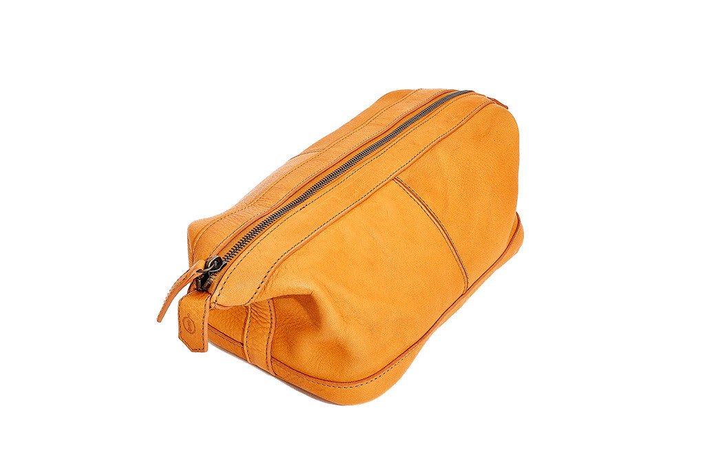 dopp kit hickory front alt